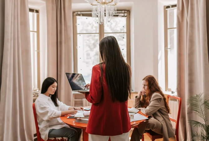 female boss
